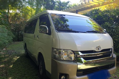 2nd Hand 2015 Toyota Hiace 3.0 GL Grandia MT
