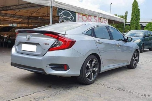 Second hand 2016 Honda Civic 1.5L RS AT 
