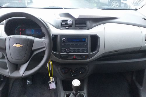 Second hand 2015 Chevrolet Spin 1.3L MT LS(Diesel) 