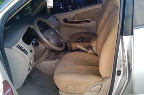2nd Hand 2005 Toyota Innova 2.8 G Diesel MT