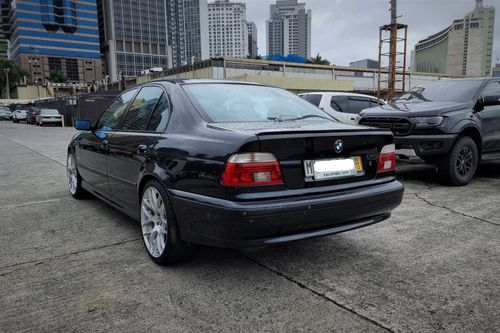 Old 1996 BMW 523i 2.5L AT