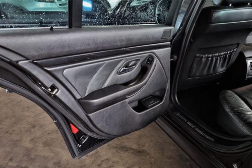 Used 1996 BMW 523i 2.5L AT