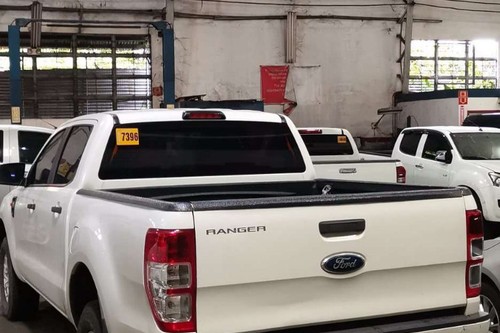 Second hand 2015 Ford Ranger XLT 2.2L 4x2 MT 
