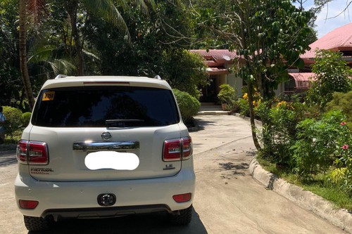 Second hand 2018 Nissan Patrol Royale 5.6 V8 4x4 AT 