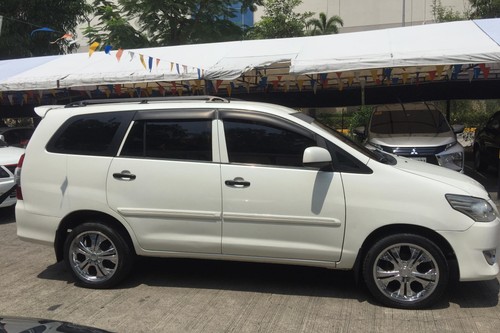 Old 2007 Toyota Innova 2.0L J MT
