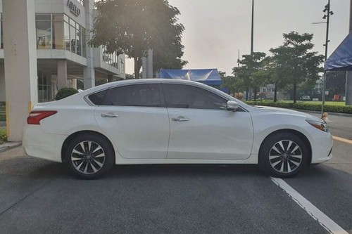 Used 2018 Nissan Altima 2.5L SV CVT
