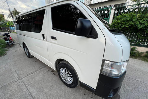 Second hand 2018 Toyota Hiace Commuter 3.0 M/T 
