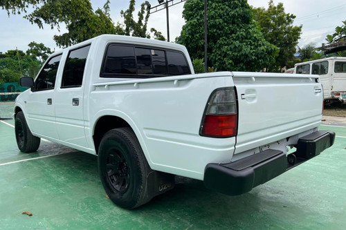 Used 2000 Isuzu Fuego LS MT