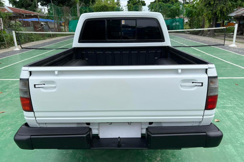 Used 2000 Isuzu Fuego LS MT