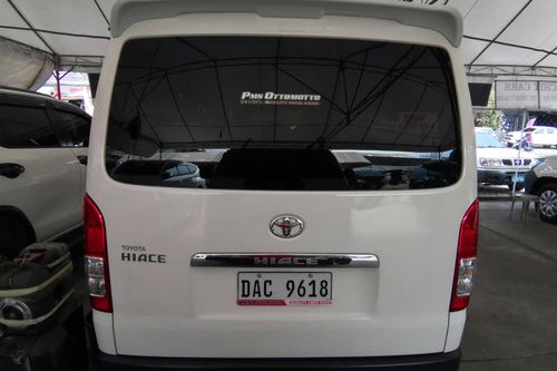 Old 2018 Toyota Hiace Commuter 3.0 M/T