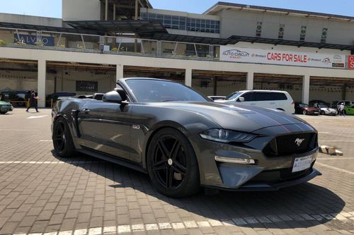 Old 2018 Ford Mustang 5.0L GT Convertible MT