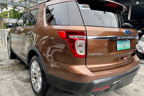 Old 2012 Ford Explorer 3.5L 4x4 Limited+