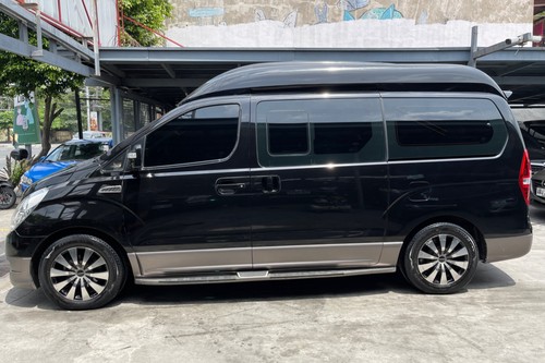 2nd Hand 2014 Hyundai Grand Starex 2.5 HVX