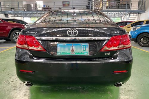 Second hand 2006 Toyota Camry 3.5 Q 