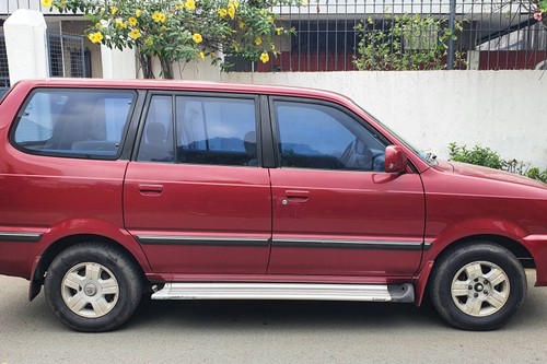 2nd Hand 2005 Toyota Revo 2.4L GLX MT