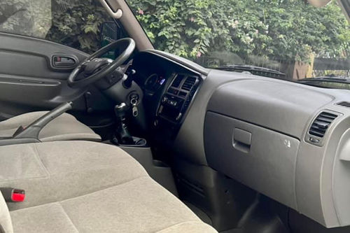 Used 2019 Hyundai H-100 2.5 MT