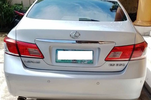 Second hand 2010 Lexus ES 350 3.5 FWD 