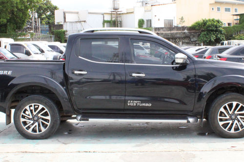 Second hand 2019 Nissan NP300 Navara 2.5L 4x4 VL 6MT 