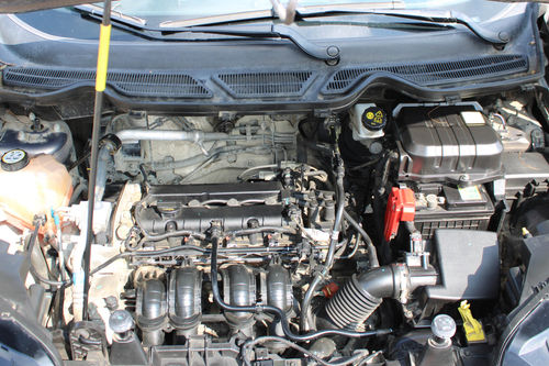 Second hand 2018 Ford Ecosport 1.5 L Titanium AT 