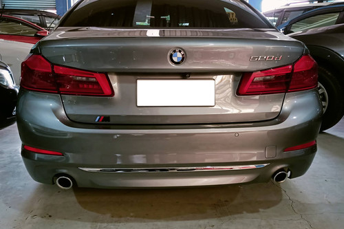 Second hand 2018 BMW 5 Series Sedan 520d 