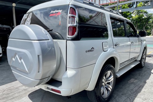 Second hand 2011 Ford Everest 2.5L Limited AT 