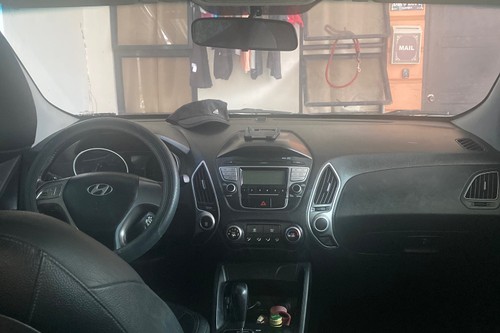 Old 2011 Hyundai Tucson 2.0 GLS Plus AT (Diesel)