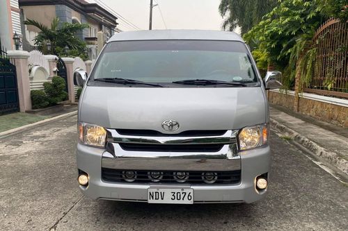 Second hand 2016 Toyota Hiace 3.0 GL Grandia MT 