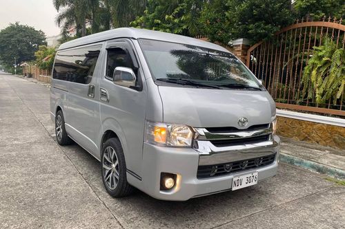 Used 2016 Toyota Hiace 3.0 GL Grandia MT