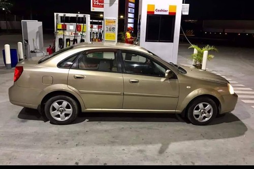 Used 2005 Chevrolet Cruze LS AT