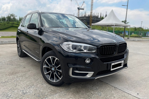 Second hand 2015 BMW X5 xDrive30d 