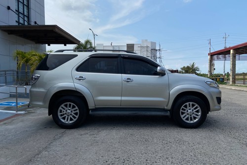 2nd Hand 2012 Toyota Fortuner 2.4 G Diesel 4x2 MT