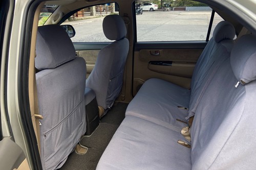 Second hand 2012 Toyota Fortuner 2.4 G Diesel 4x2 MT 