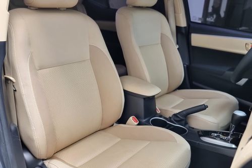 2019 Toyota Corolla Altis