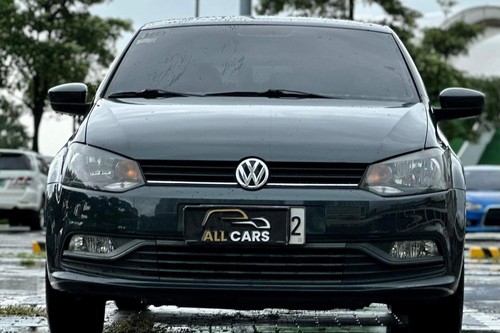 Second hand 2016 Volkswagen Polo Hatchback 1.6 MPI AT Comfortline 