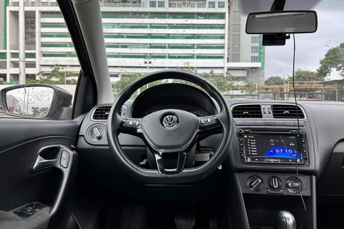 Used 2016 Volkswagen Polo Hatchback 1.6 MPI AT Comfortline