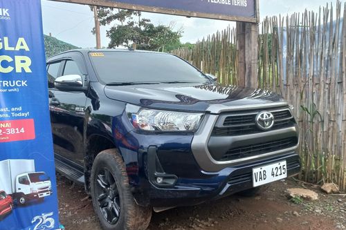 Second hand 2023 Toyota Hilux 2.4 G DSL 4x2 A/T 