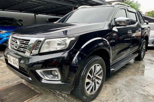 Second hand 2020 Nissan NP300 Navara 2.5L 4x2 EL 7AT Calibre 