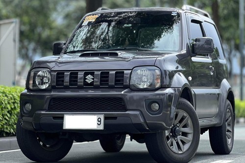 Second hand 2015 Suzuki Jimny JLX 1.3 -M/T 