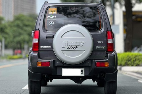 Old 2015 Suzuki Jimny JLX 1.3 -M/T
