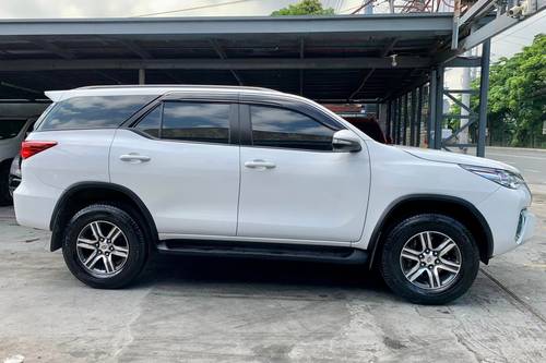 Used 2017 Toyota Fortuner Gas AT 4x2 2.7 G