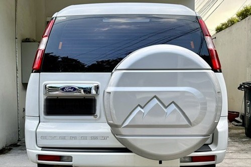 Second hand 2011 Ford Everest 2.0L Turbo Trend 4x2 AT 