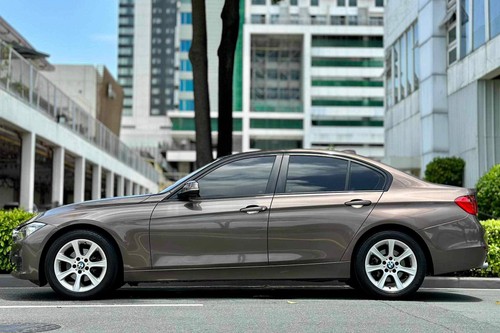 Used 2014 BMW 3 Series 318d