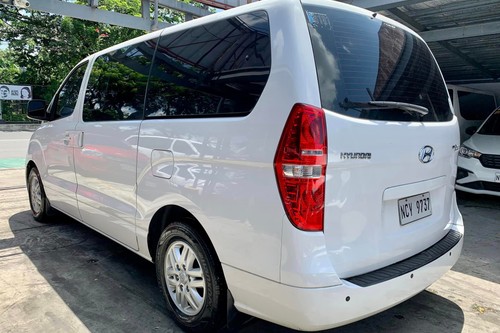 Old 2016 Hyundai Grand Starex 2.5L CRDi AT Gold