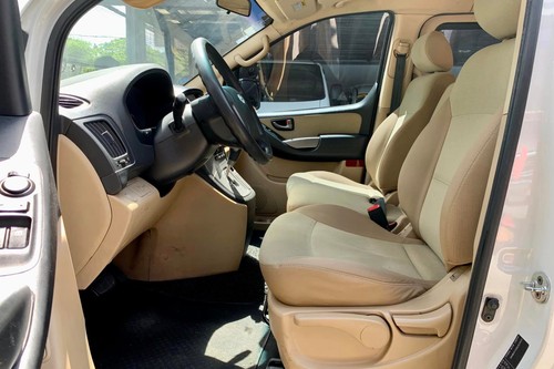 Used 2016 Hyundai Grand Starex 2.5L CRDi AT Gold