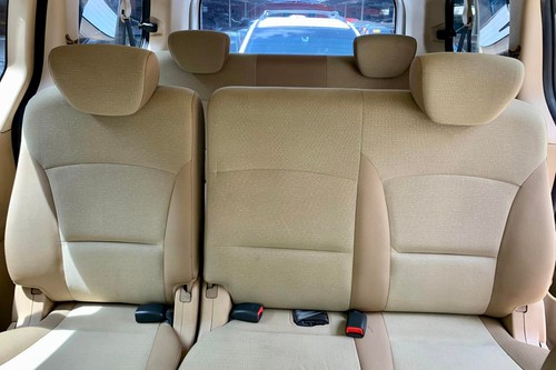 Used 2016 Hyundai Grand Starex 2.5L CRDi AT Gold