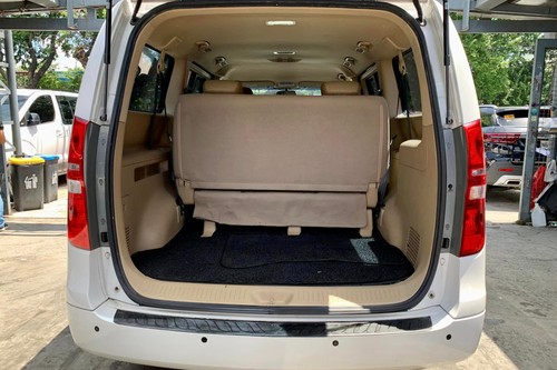 Used 2016 Hyundai Grand Starex 2.5L CRDi AT Gold