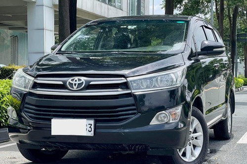 Old 2017 Toyota Innova 2.0L E AT