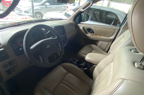 Used 2004 Ford Escape 3.0L XLT AT