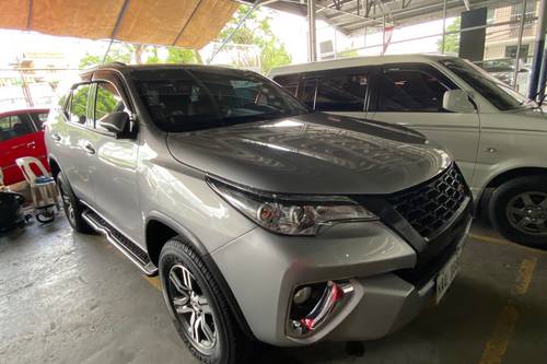 Second hand 2017 Toyota Fortuner Gas AT 4x2 2.7 G 