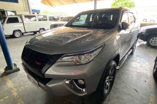 2nd Hand 2017 Toyota Fortuner Gas AT 4x2 2.7 G